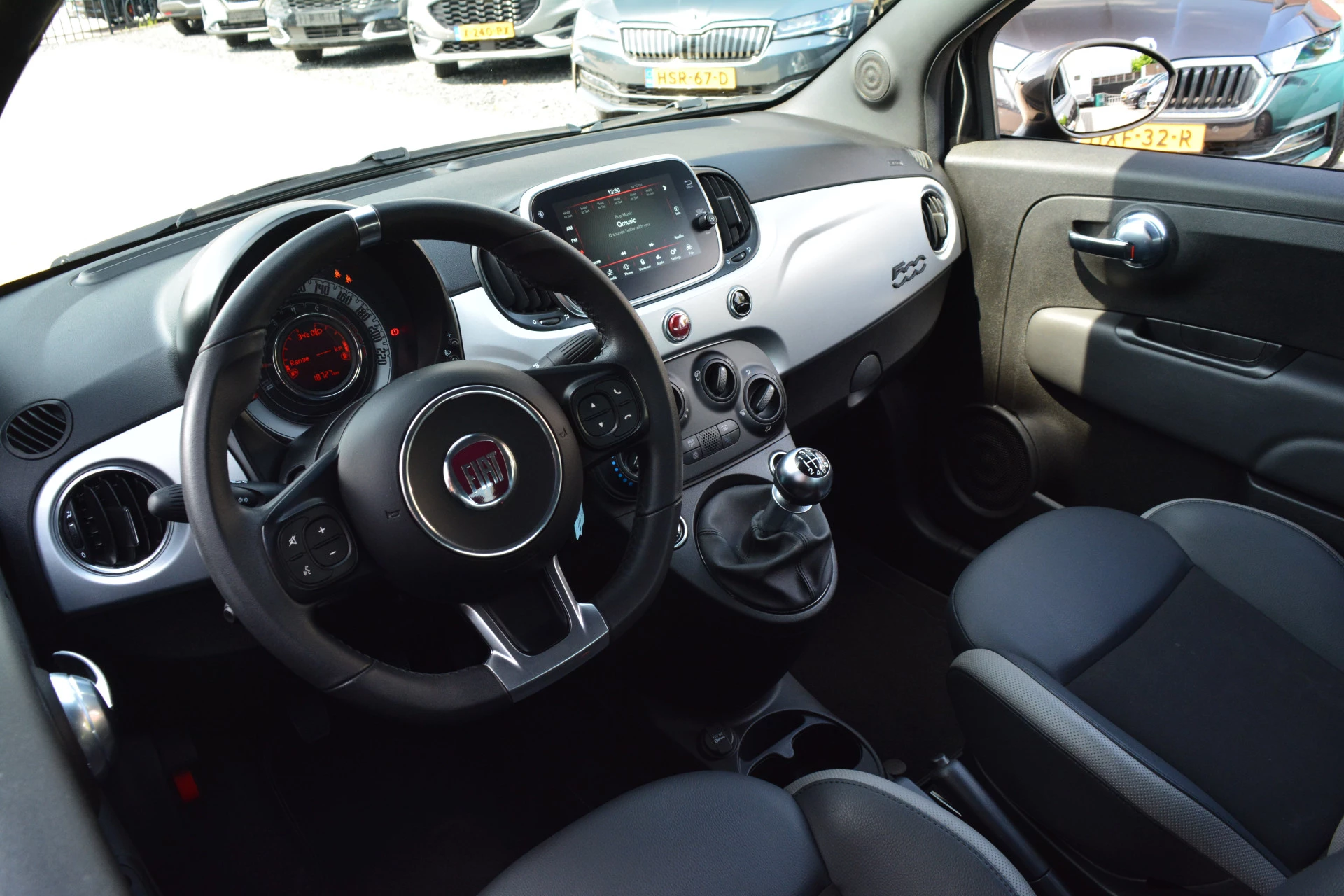Hoofdafbeelding Fiat 500C