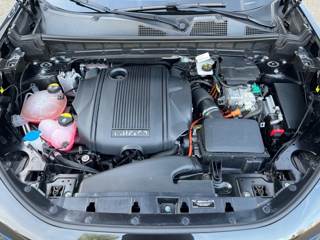 Hoofdafbeelding Lynk & Co 01