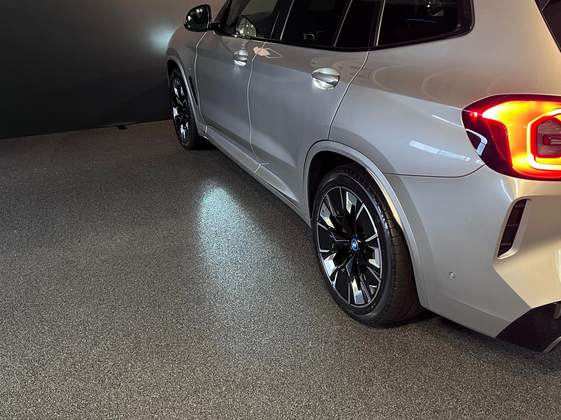 Hoofdafbeelding BMW iX3