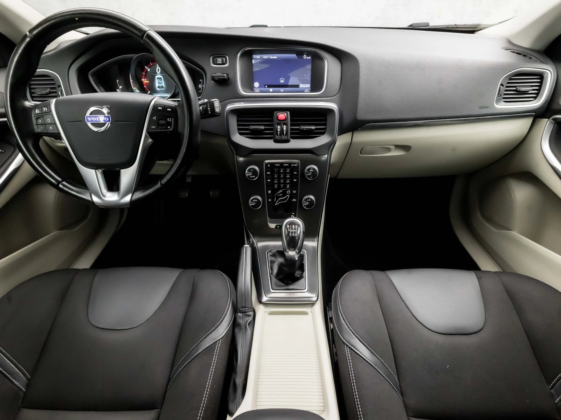 Hoofdafbeelding Volvo V40