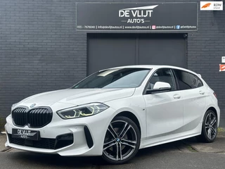 BMW 1-serie 118i High E | M-Pakket | Carplay | Climate Control | Cruise Control | Halfleer | Led | Stoelverwarming |