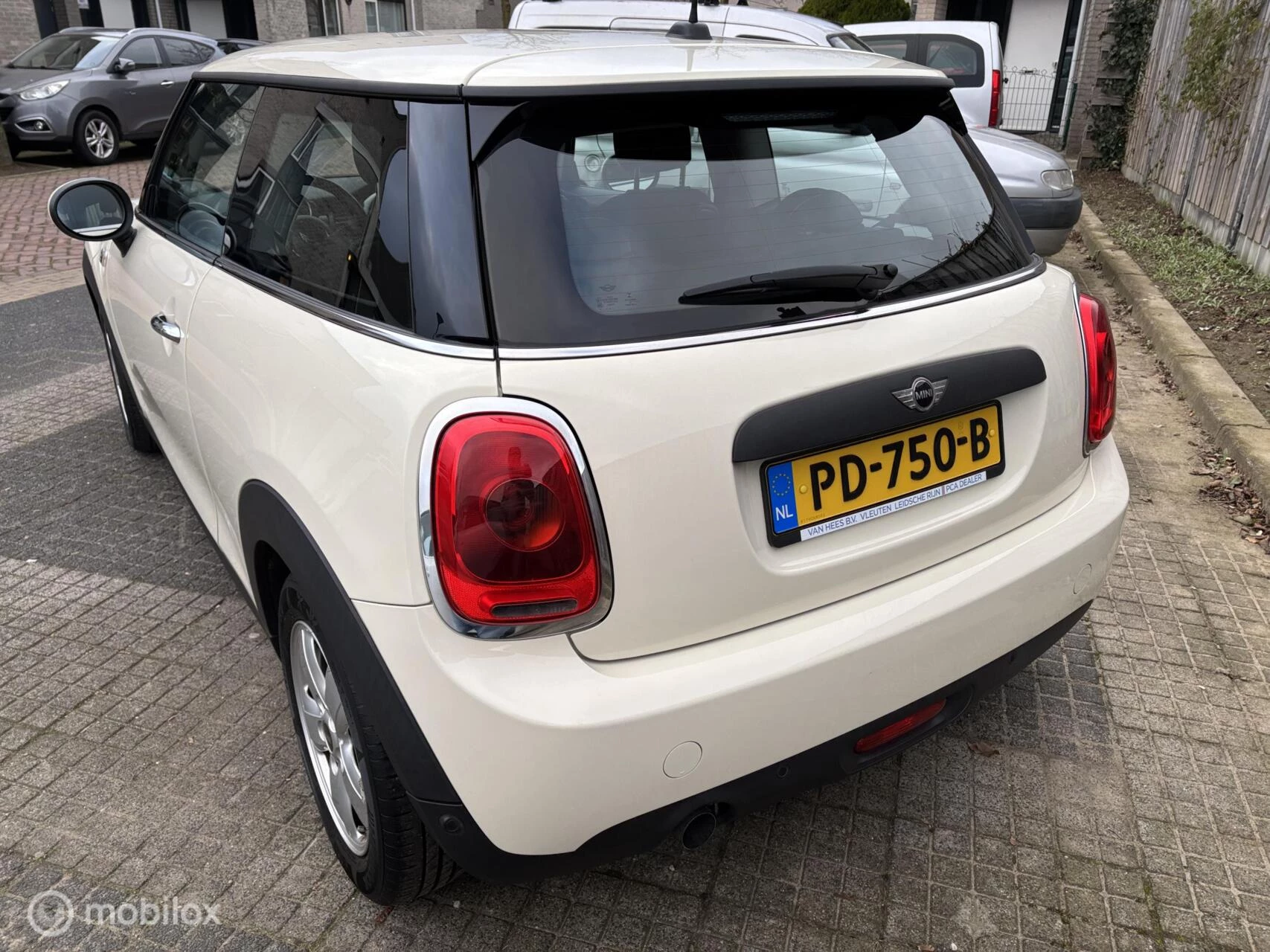 Hoofdafbeelding MINI One