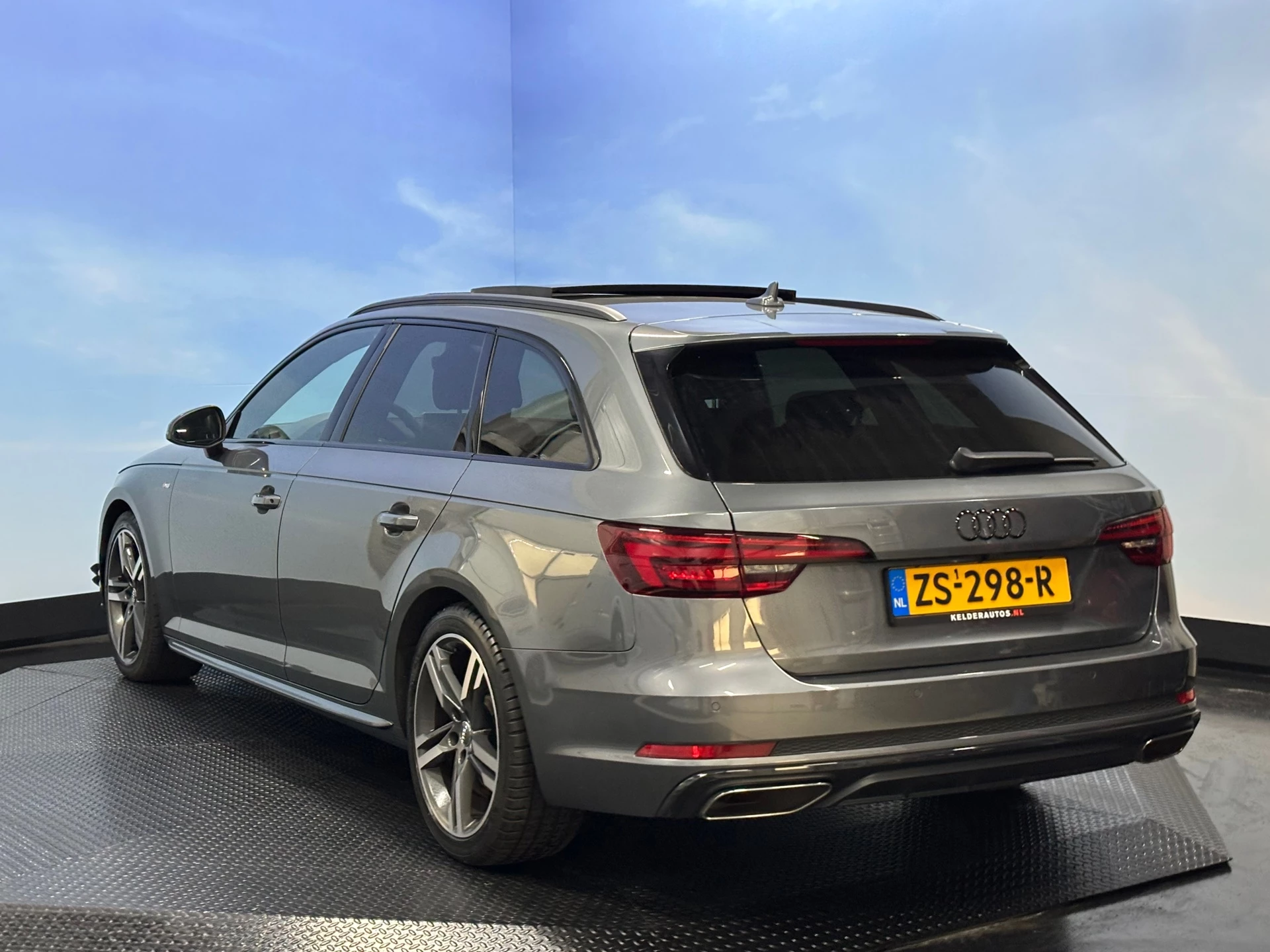Hoofdafbeelding Audi A4