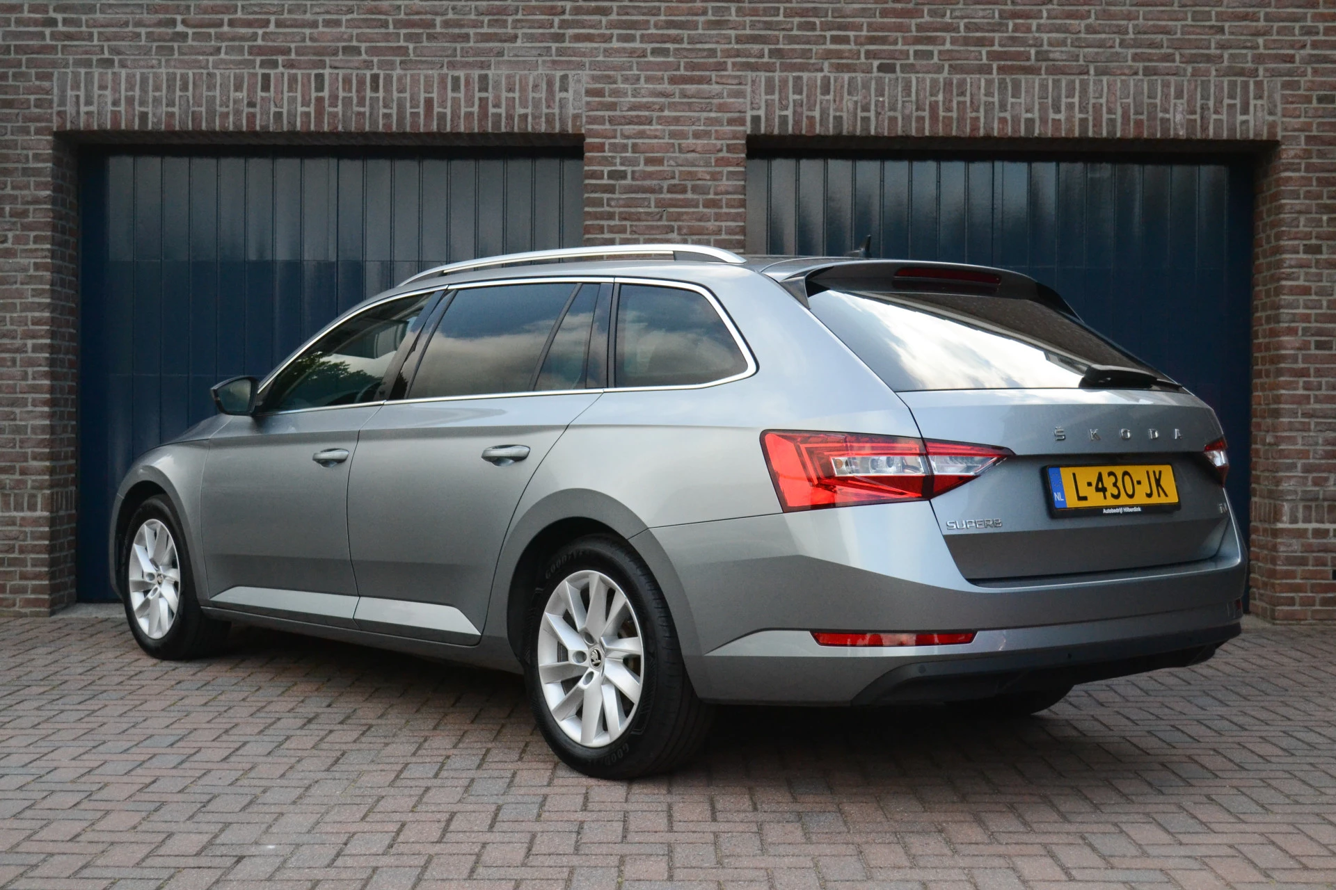 Hoofdafbeelding Škoda Superb