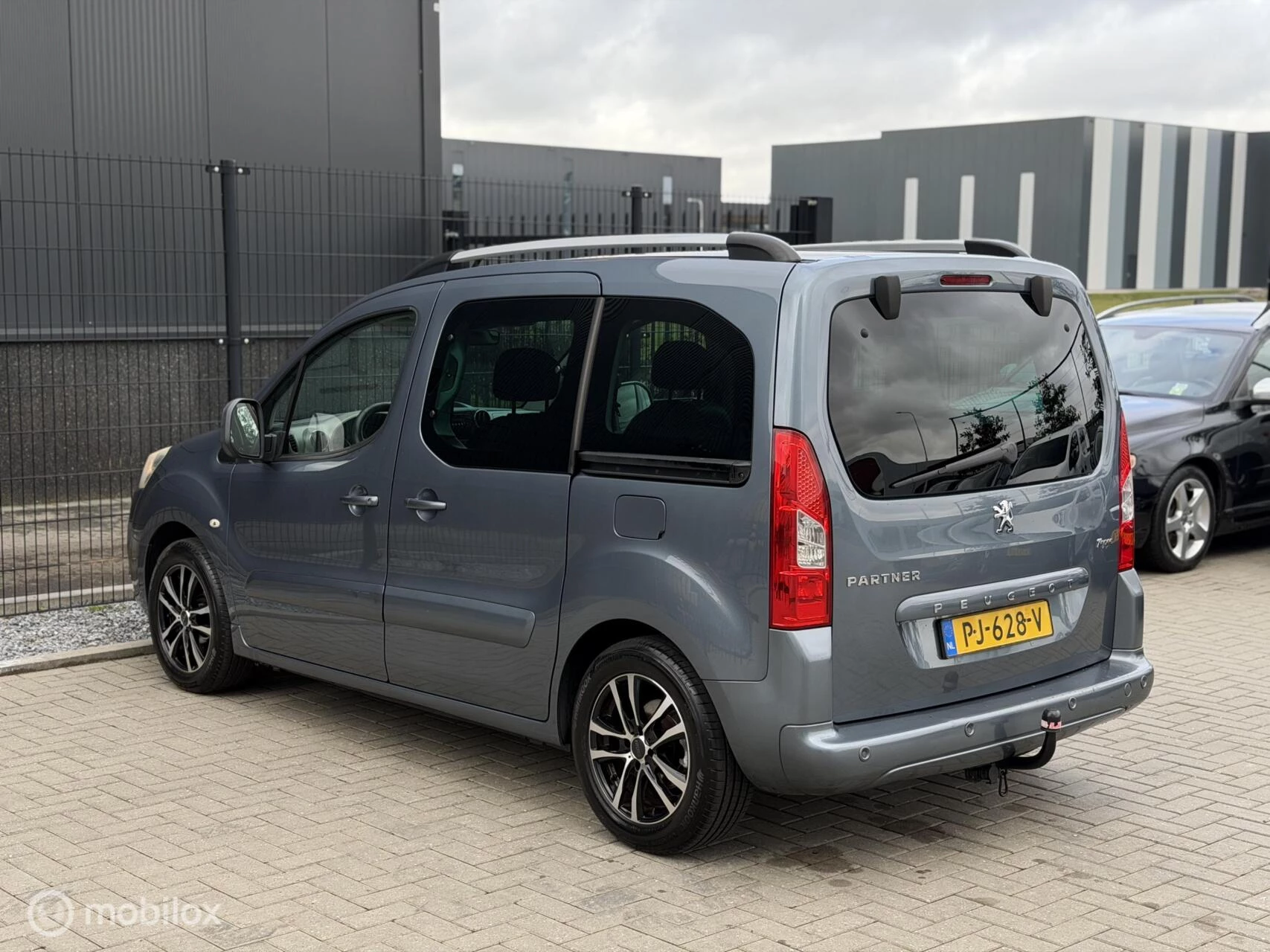 Hoofdafbeelding Peugeot Partner