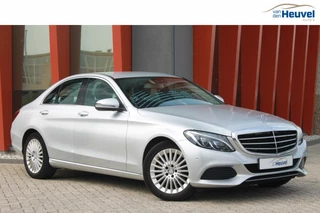 Mercedes C-klasse 180 Luxury | Stoelverwarming | Actieve Parkeer Assistent | Comand Navigatie