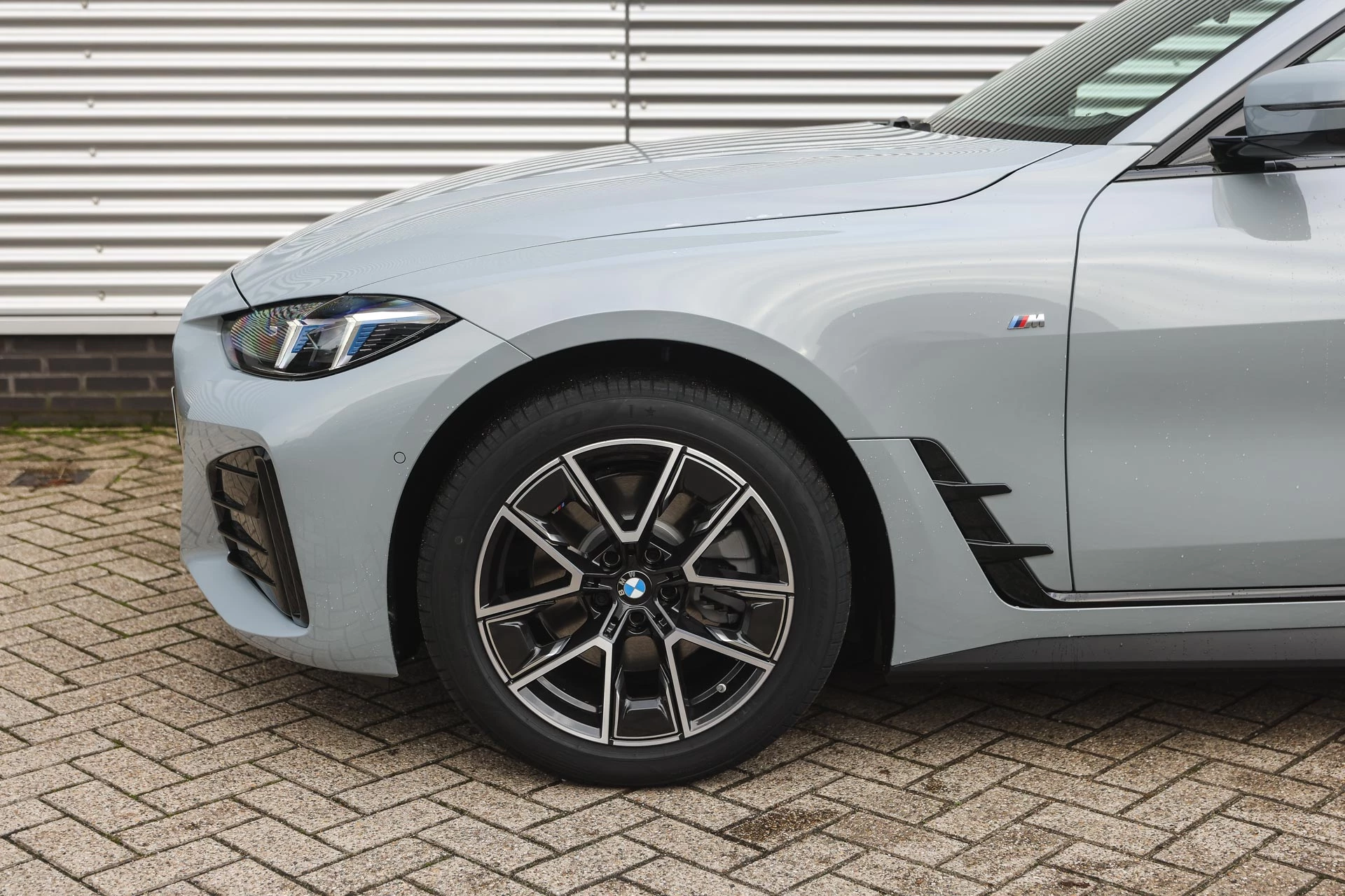 Hoofdafbeelding BMW i4