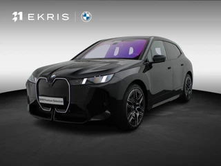 BMW iX xDrive60 112 kWh M Sportpakket Pro | Stoelventilatie | Driving Assistant Prof | Harman/Kardon | panoramadak Sky | 22"