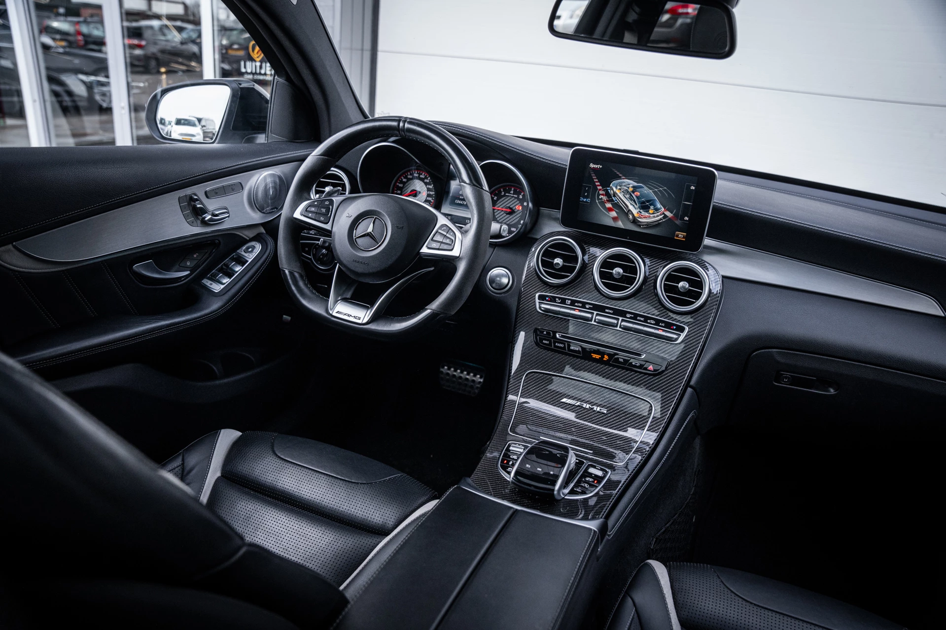 Hoofdafbeelding Mercedes-Benz GLC