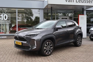 Toyota Yaris Cross HYBRID 115 FIRST EDITION STUUR/STOEL&WISSERVERW. ALL-SEASON PARK.SENSOREN V+A APPLE/ANDROID CLIMA AD-CRUISE LM-VELGEN