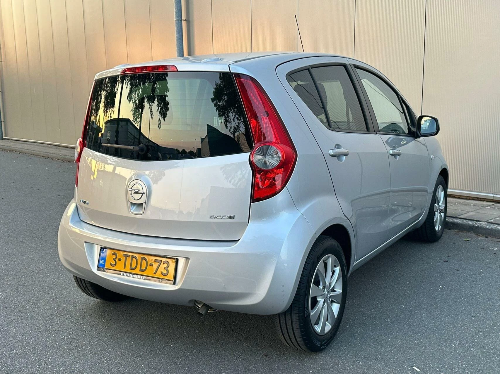 Hoofdafbeelding Opel Agila