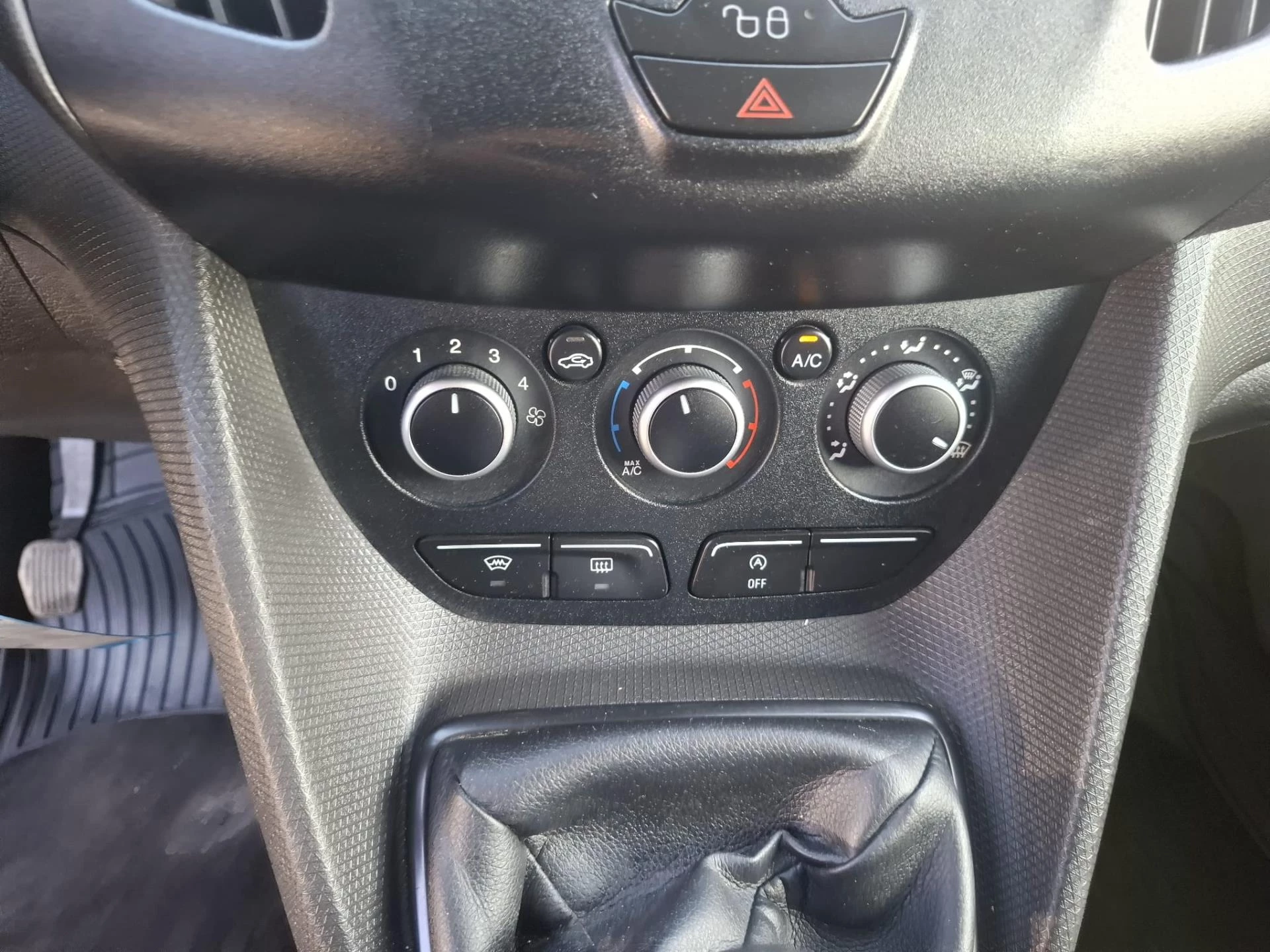 Hoofdafbeelding Ford Transit Connect