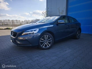 Hoofdafbeelding Volvo V40 Volvo V40 2.0 T2 / Dealer onderhouden / Zeer Netjes !