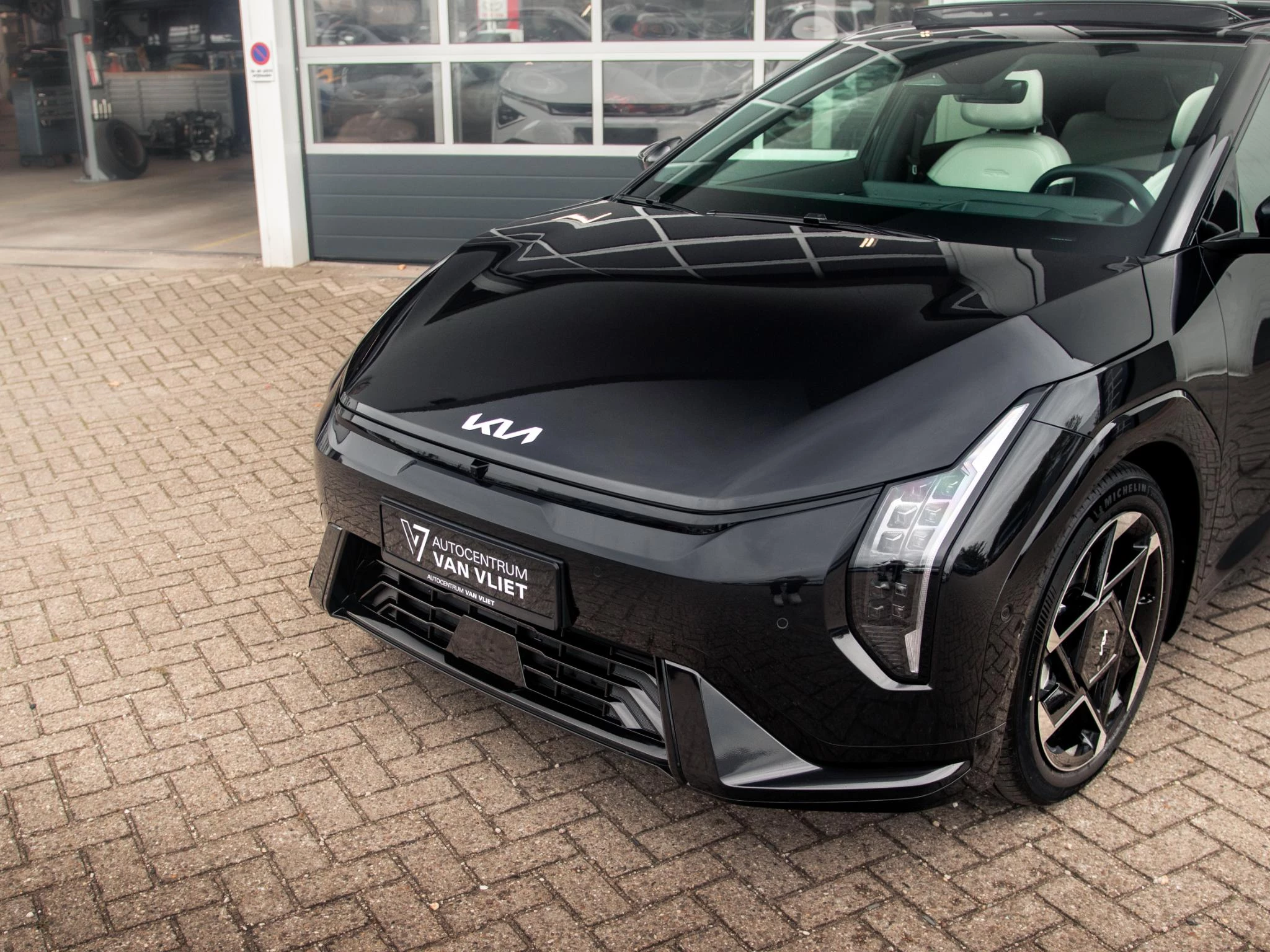 Hoofdafbeelding Kia EV4