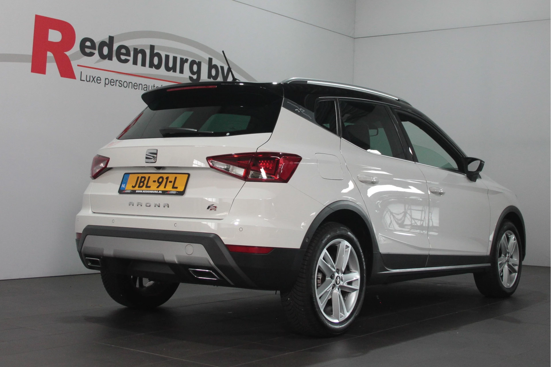 Hoofdafbeelding SEAT Arona