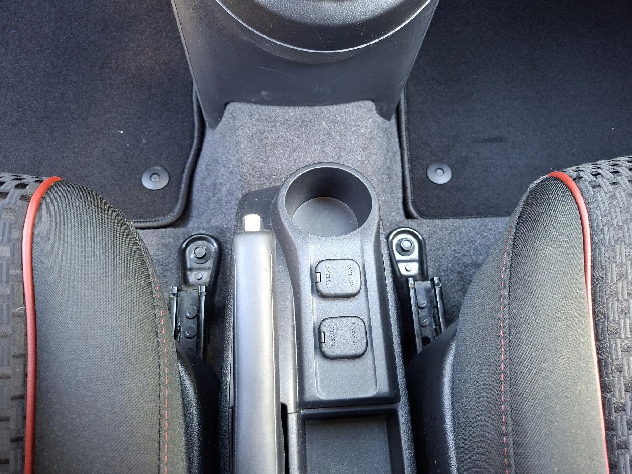 Hoofdafbeelding Mazda 2