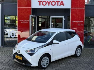Toyota Aygo X-PLAY 5-DEURS AIRCO LED CAMERA AUDIO-STUURWIELBED.