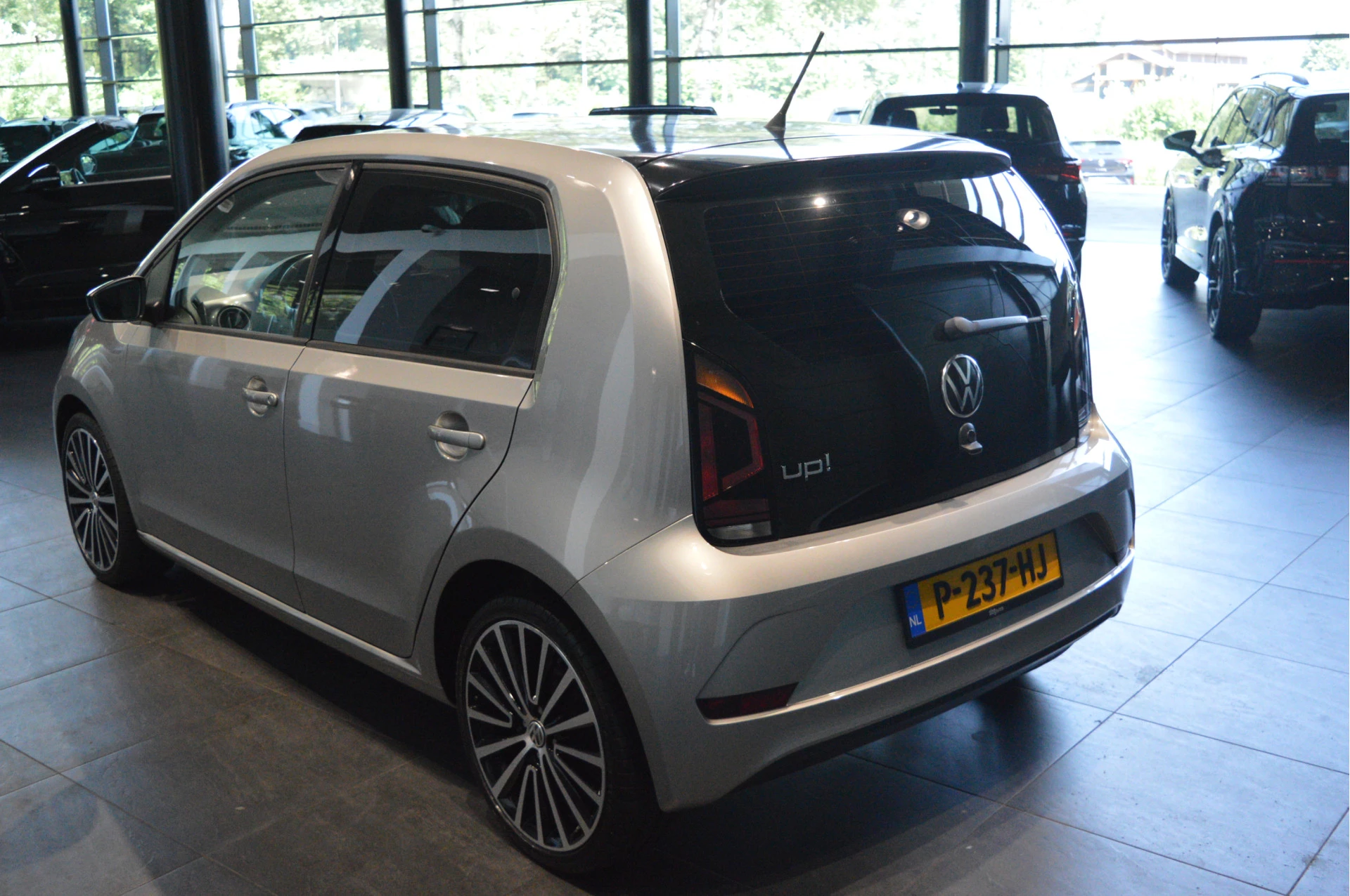 Hoofdafbeelding Volkswagen up!