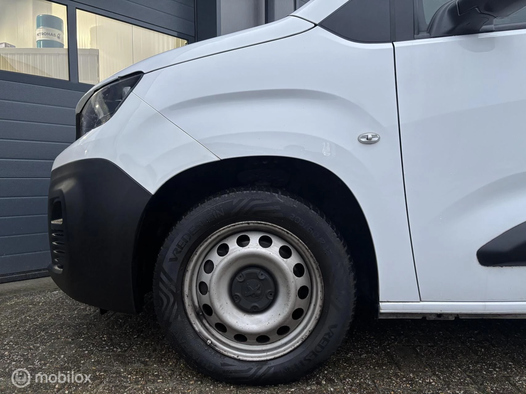 Hoofdafbeelding Peugeot Partner