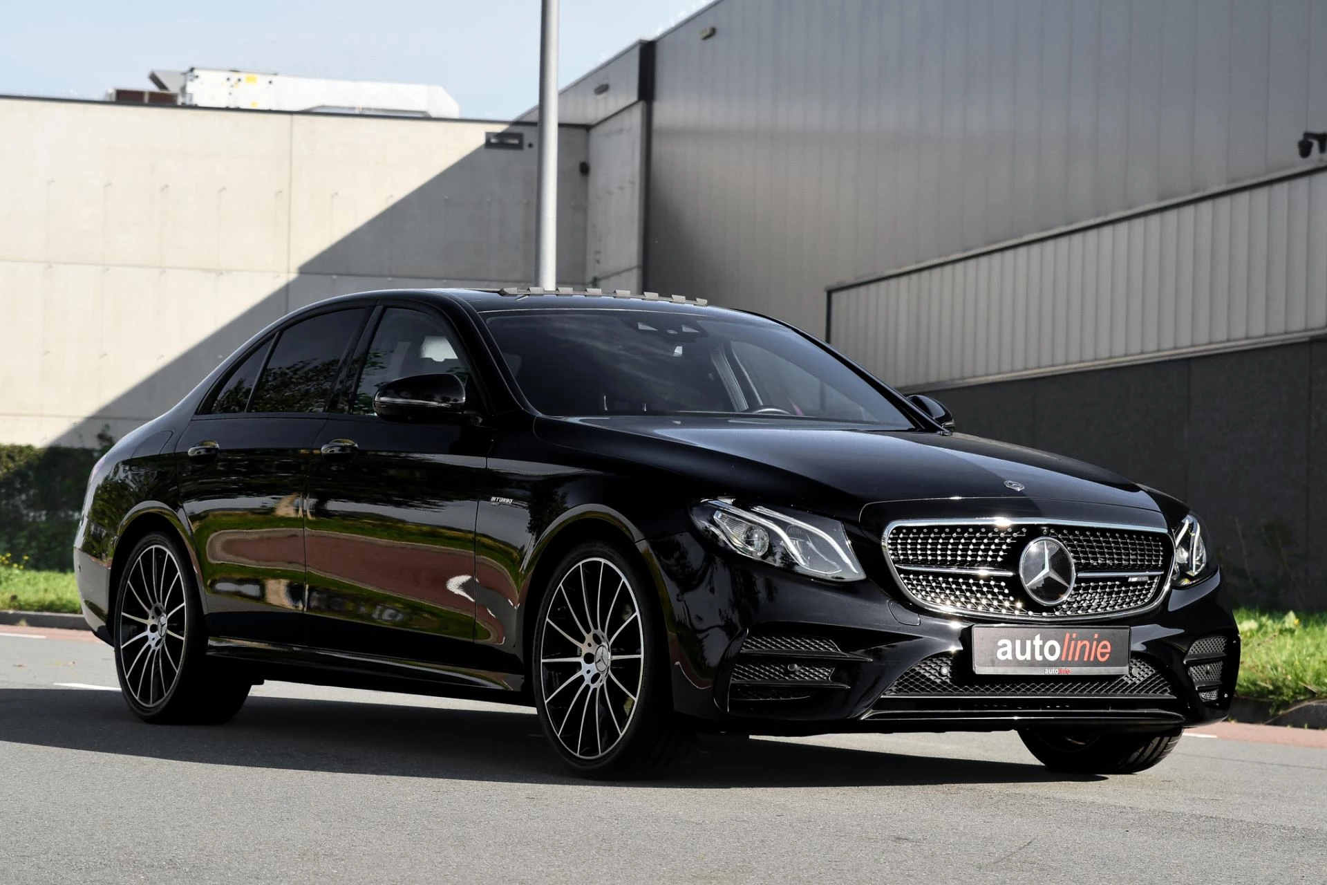 Hoofdafbeelding Mercedes-Benz E-Klasse