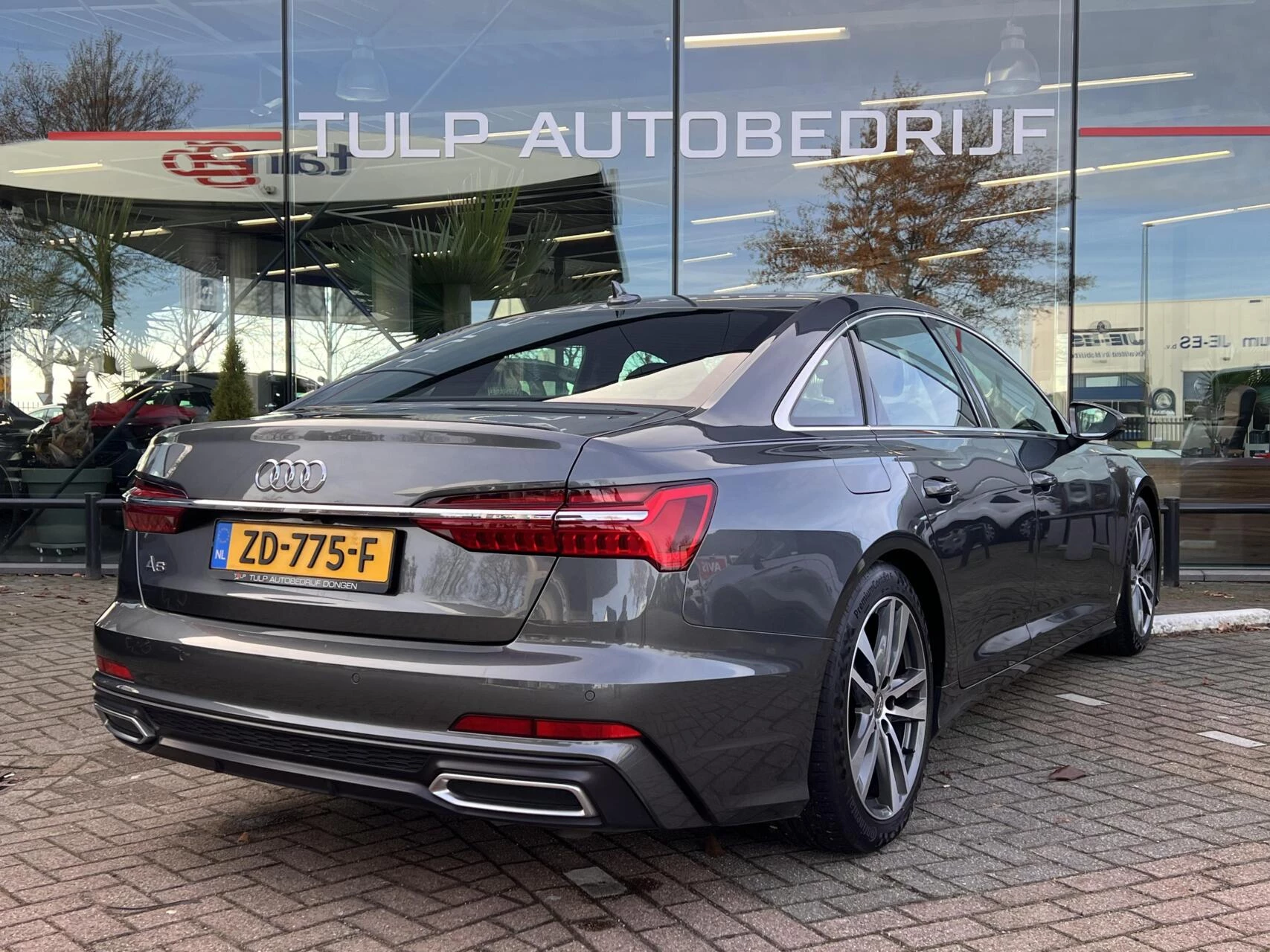 Hoofdafbeelding Audi A6