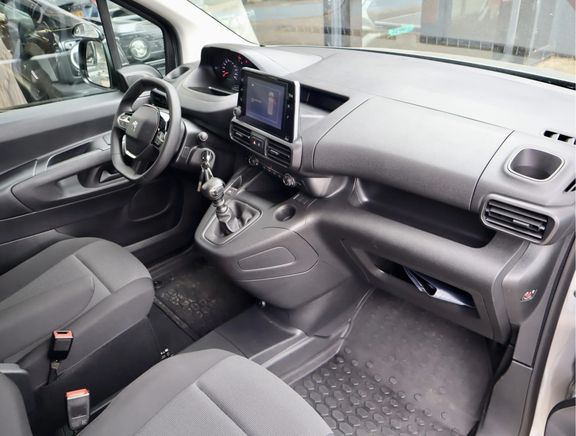 Hoofdafbeelding Peugeot Partner