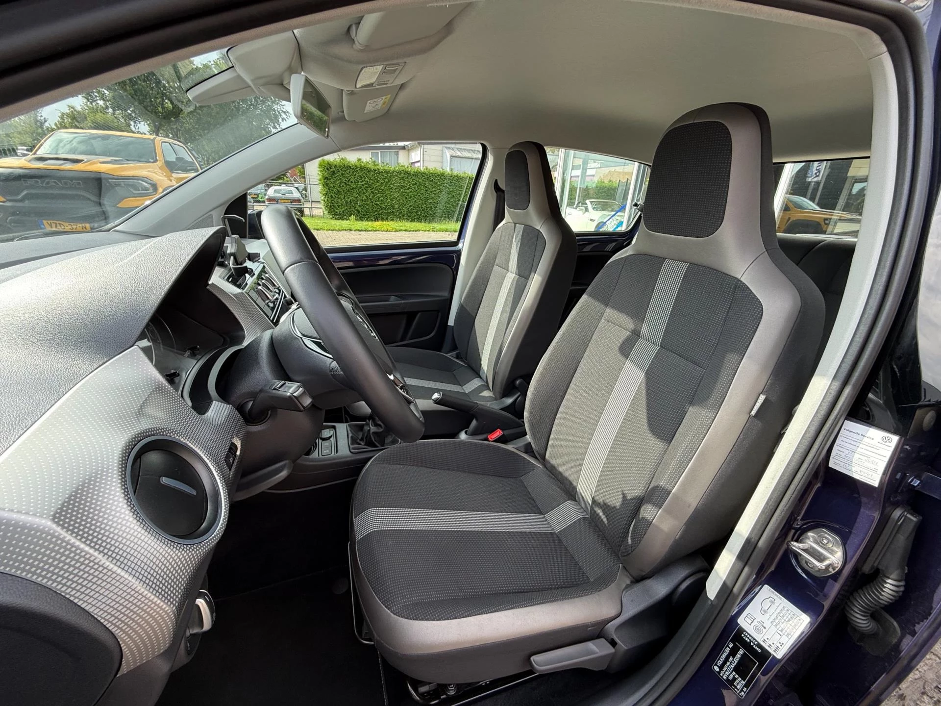 Hoofdafbeelding Volkswagen up!