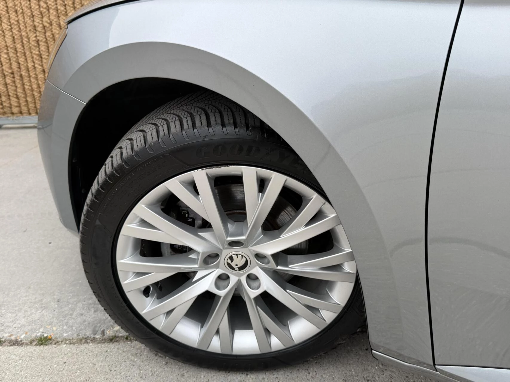 Hoofdafbeelding Škoda Superb