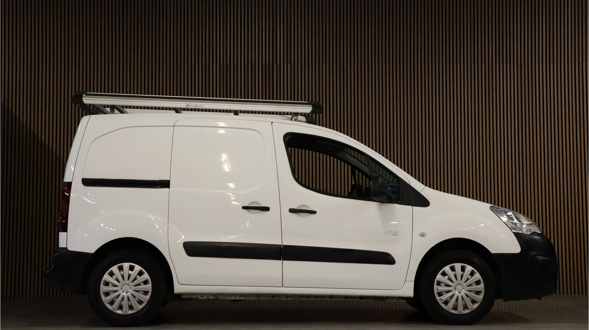 Hoofdafbeelding Peugeot Partner