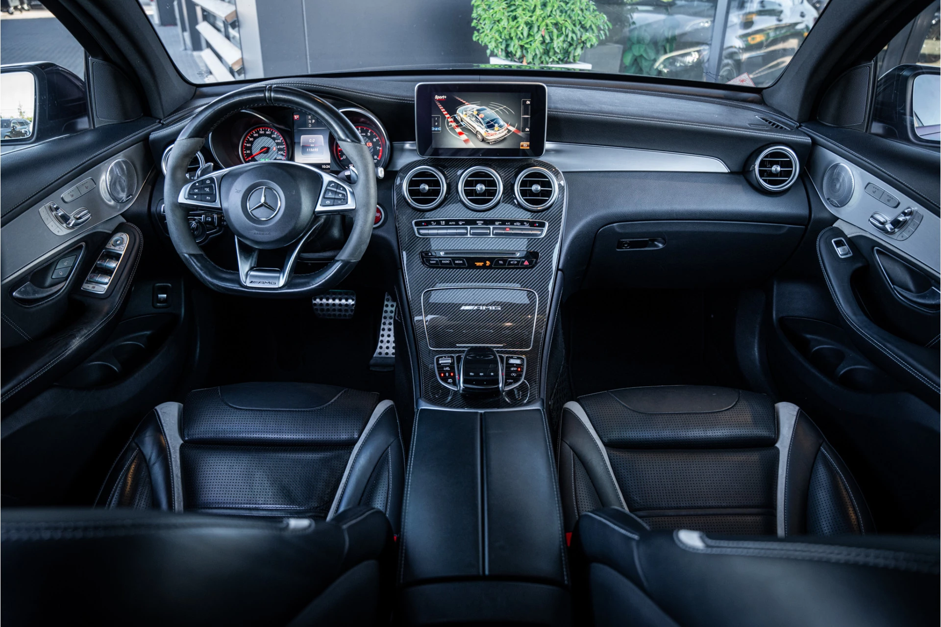 Hoofdafbeelding Mercedes-Benz GLC