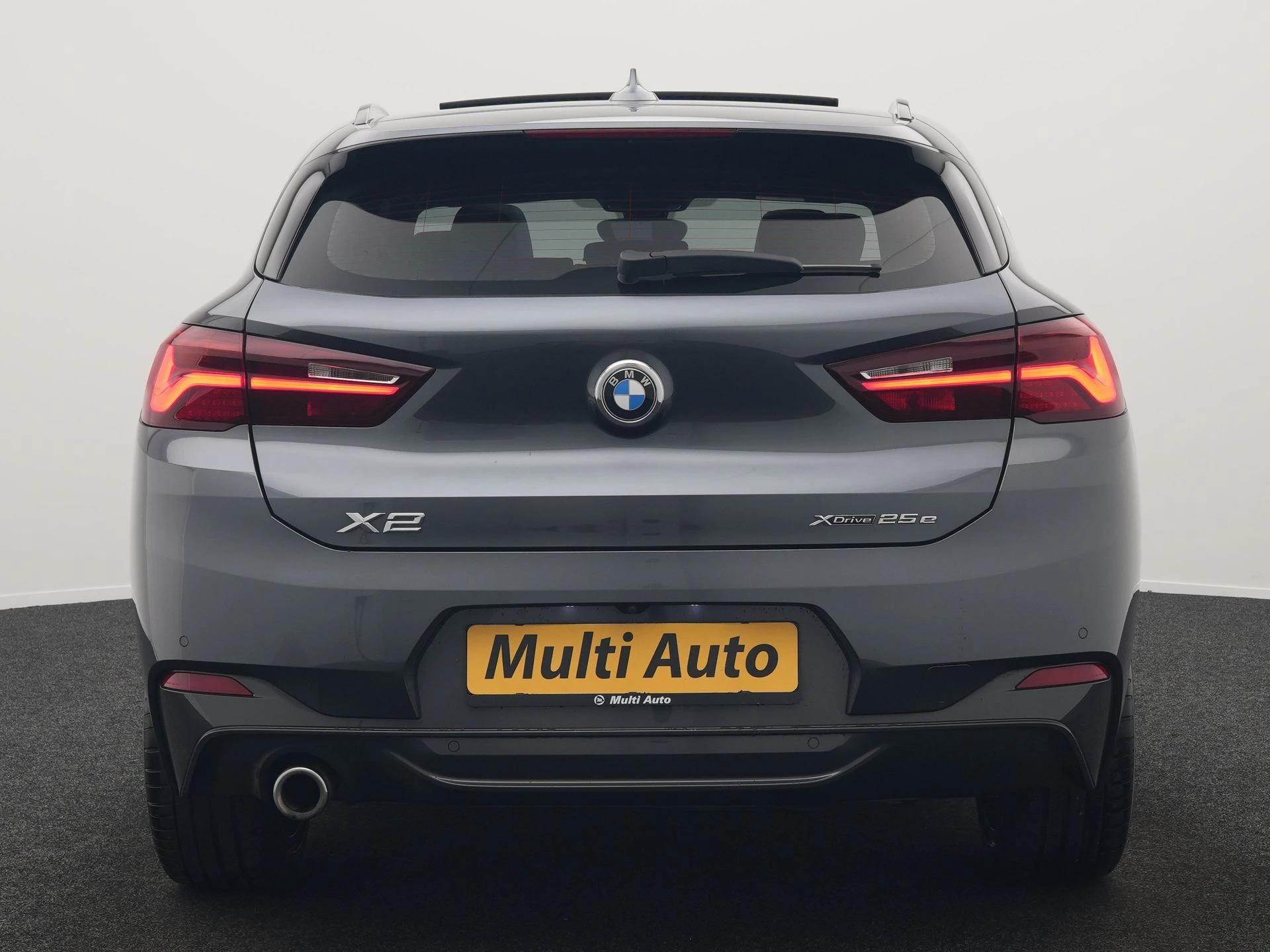 Hoofdafbeelding BMW X2