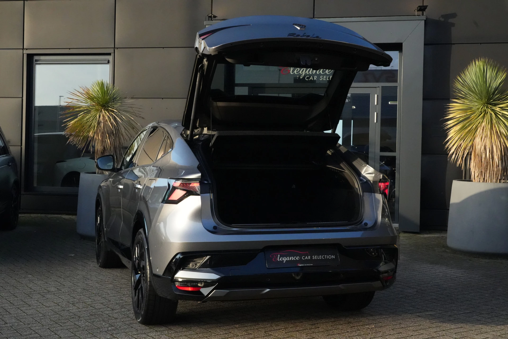 Hoofdafbeelding Renault Rafale