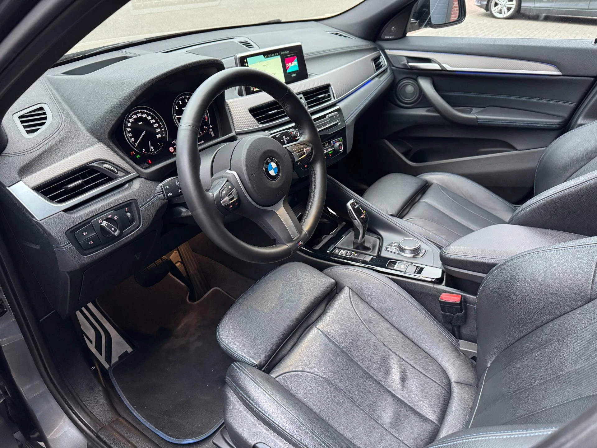 Hoofdafbeelding BMW X2