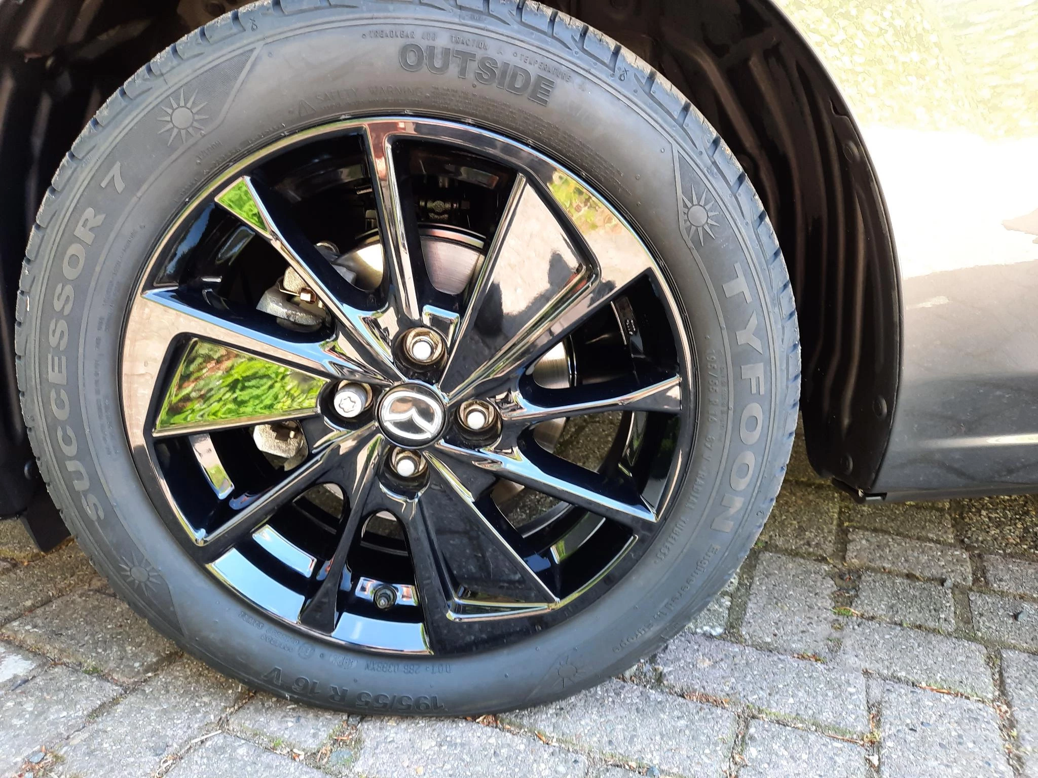 Hoofdafbeelding Mazda 2