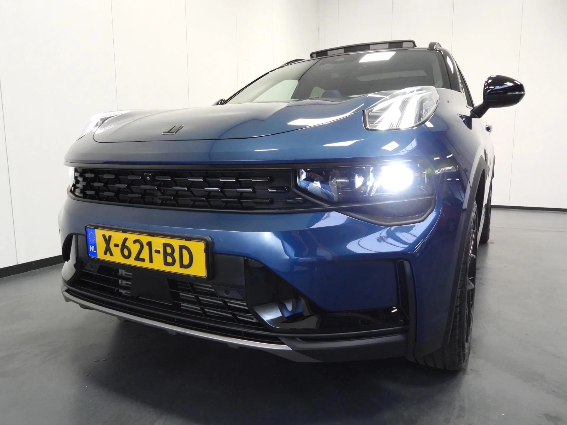 Hoofdafbeelding Lynk & Co 01