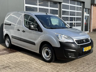 Hoofdafbeelding Peugeot Partner Peugeot Partner 120 1.6 HDi Marge Airco Btw / Bpm vij Cruise controle Parkeerhulp achter Navigatiesysteem Dealer onderhouden Euro 6 Ex overheid Bpm en btw vrij voor particulier gebruik!! Marge