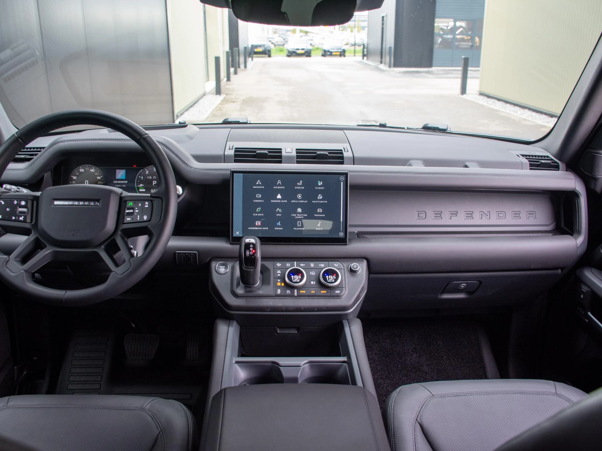 Hoofdafbeelding Land Rover Defender
