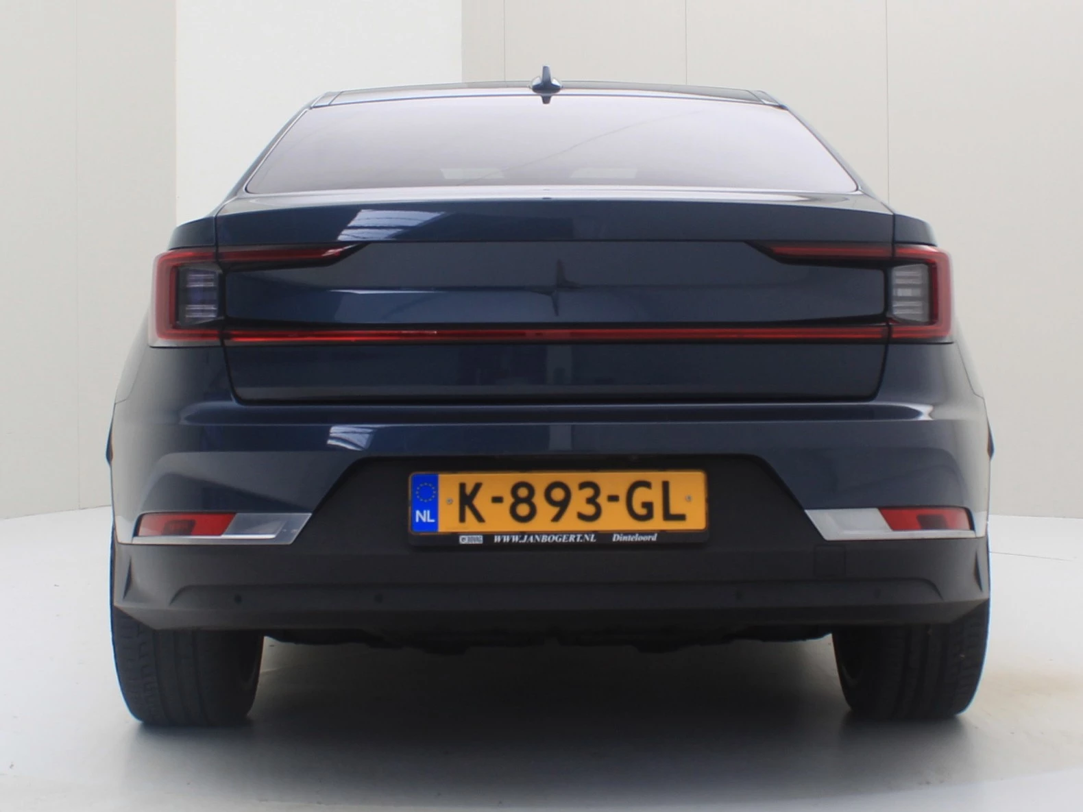 Hoofdafbeelding Polestar 2