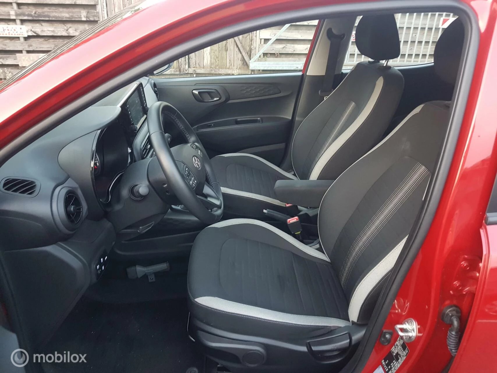 Hoofdafbeelding Hyundai i10