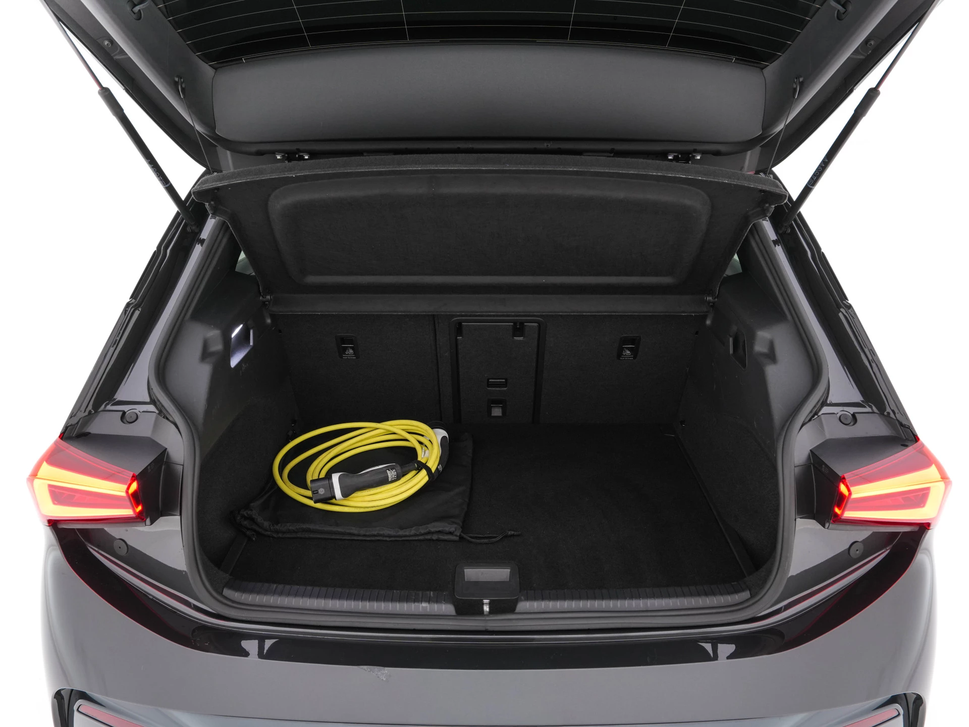 Hoofdafbeelding CUPRA Born