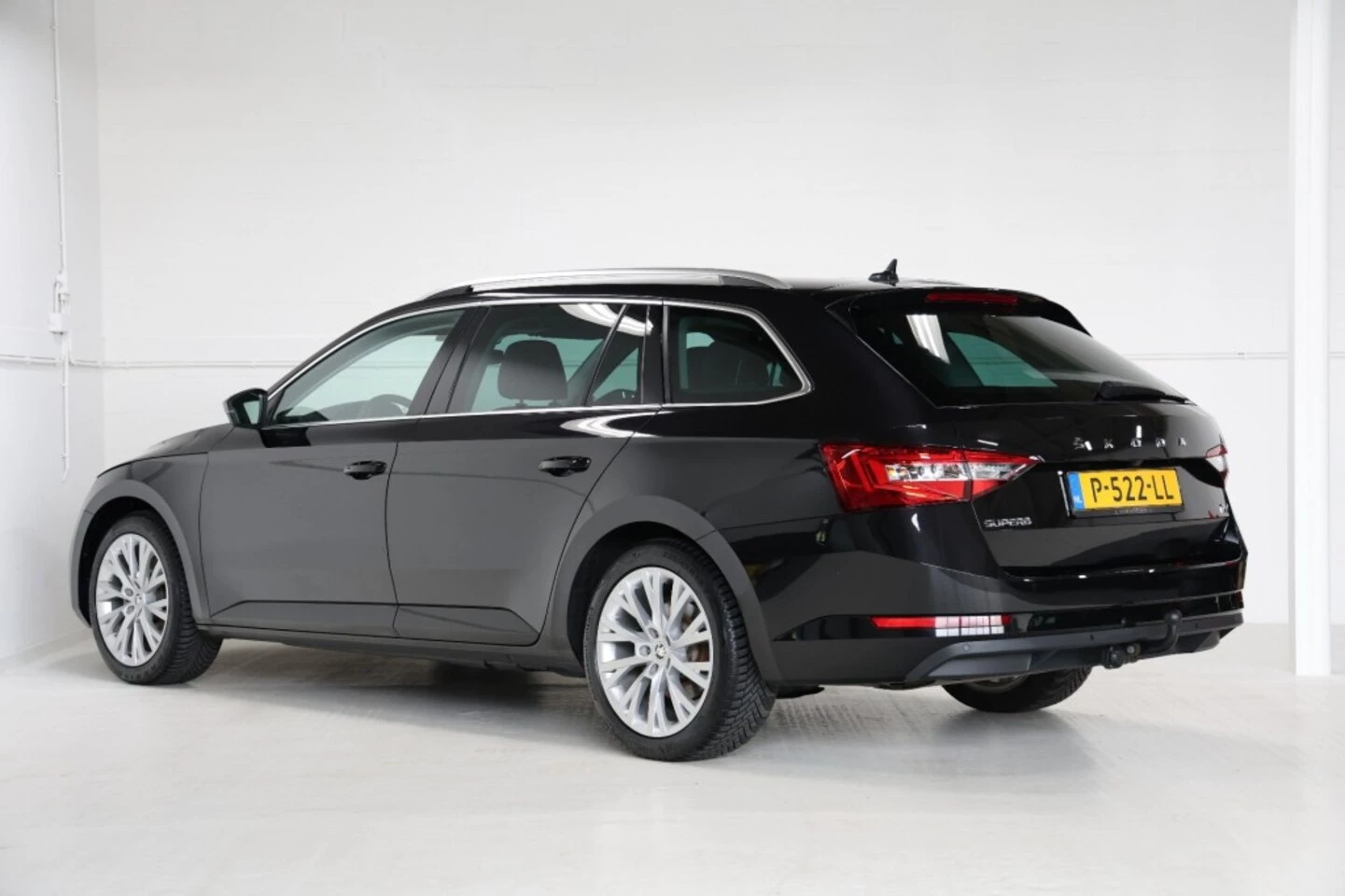 Hoofdafbeelding Škoda Superb