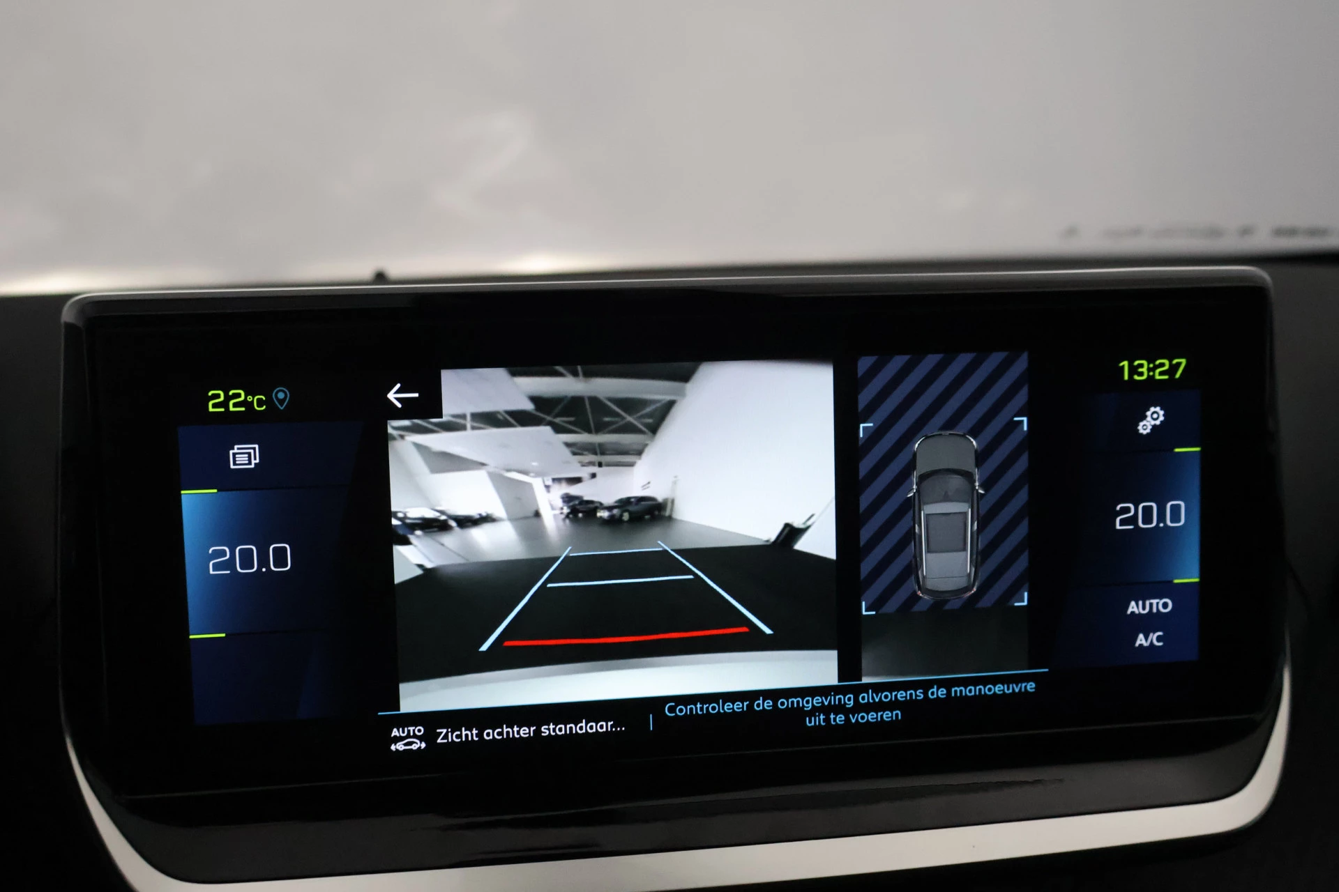 Hoofdafbeelding Peugeot e-2008