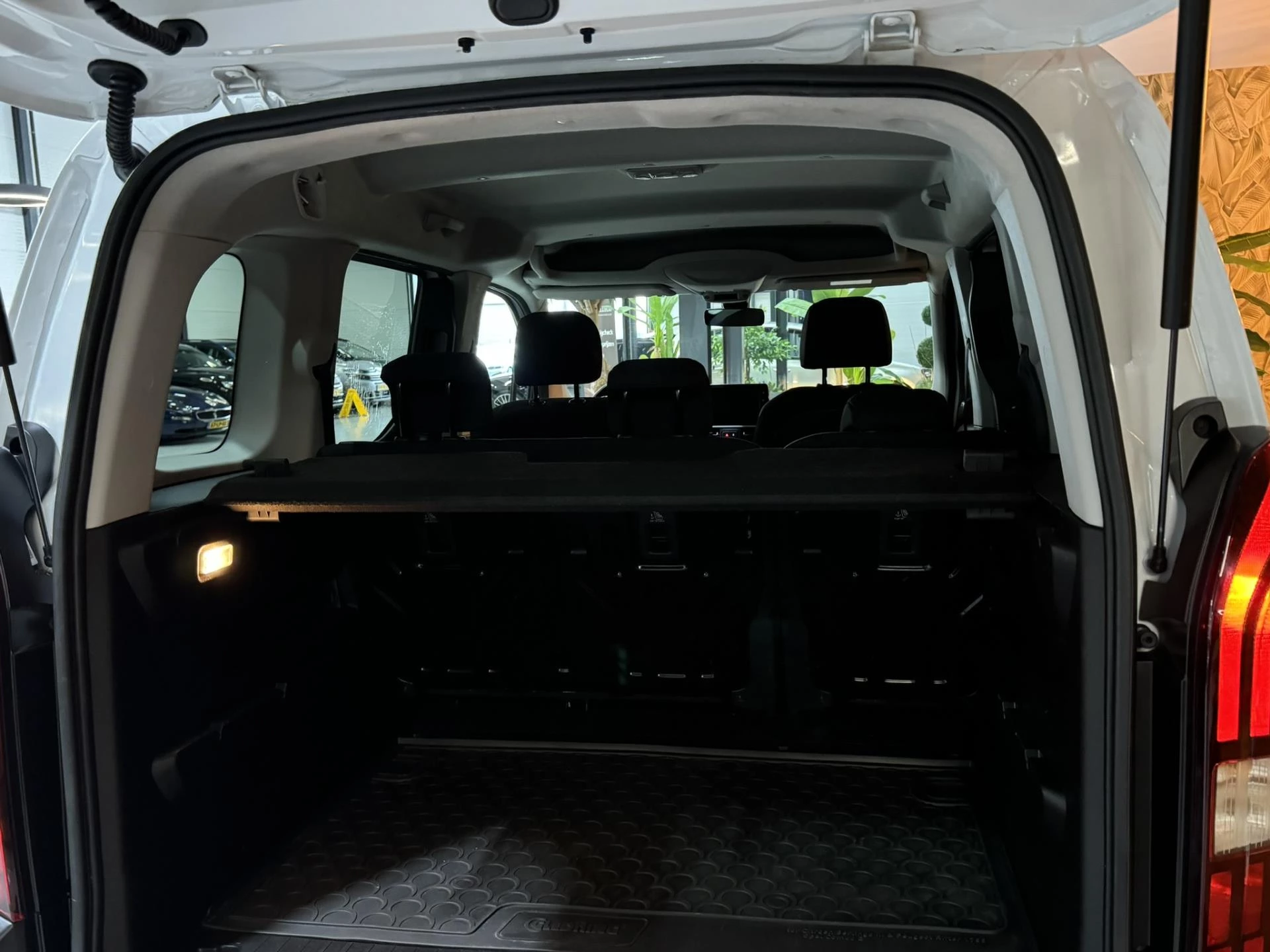 Hoofdafbeelding Peugeot Rifter