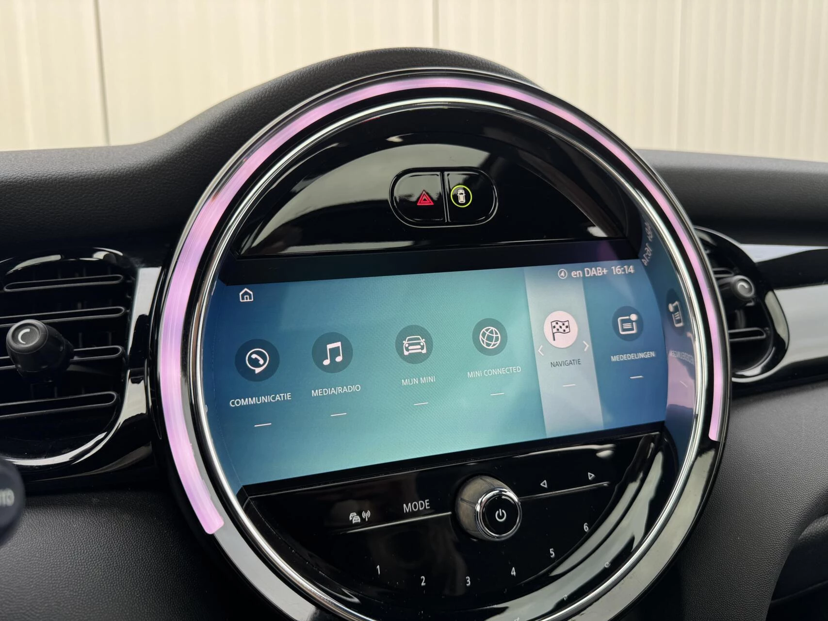 Hoofdafbeelding MINI One