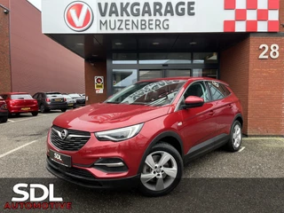 Hoofdafbeelding Opel Grandland X Opel Grandland X 1.6 Turbo Hybrid Business Edition UNIEKE KM STAND!!! // ADAPT. CRUISE // CAMERA+SENSOREN // NAVI+CARPLAY // STOELVERWARMING // FULL LED //