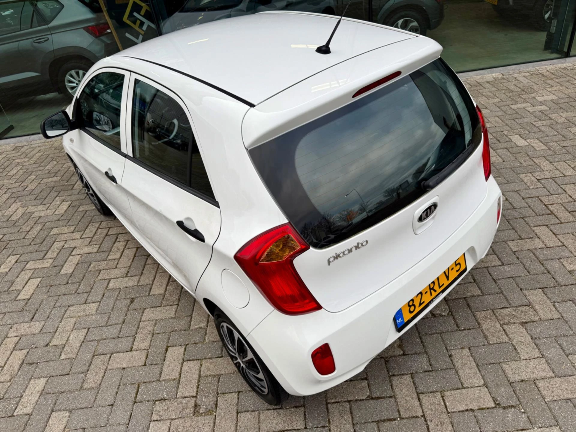 Hoofdafbeelding Kia Picanto