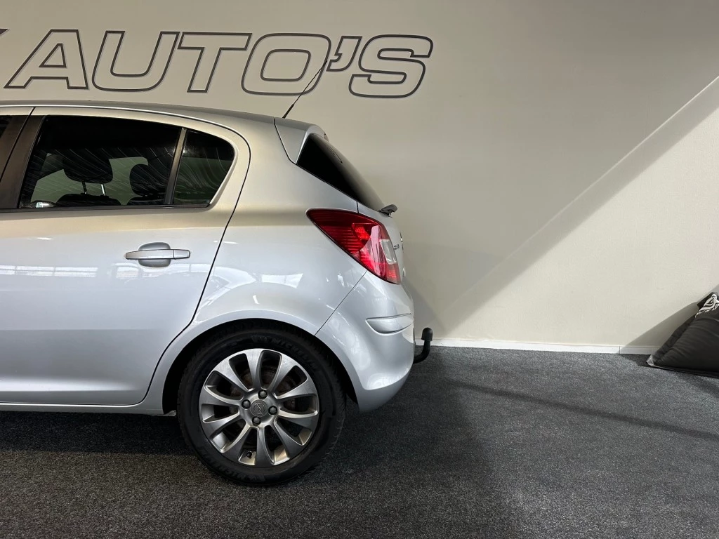 Hoofdafbeelding Opel Corsa