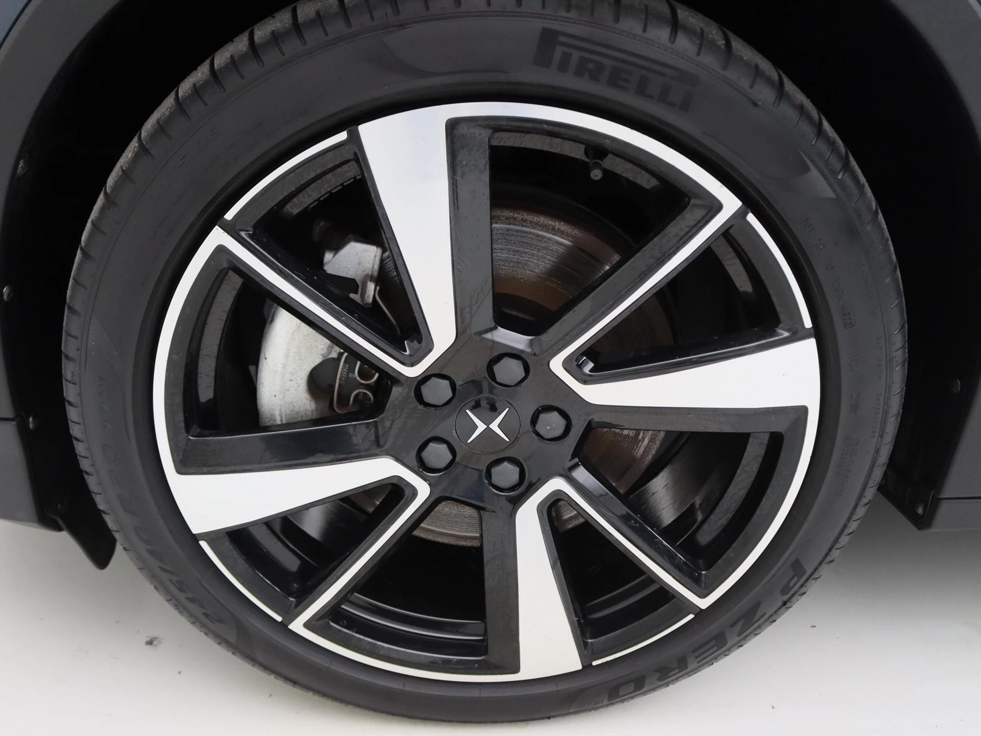 Hoofdafbeelding Polestar 2