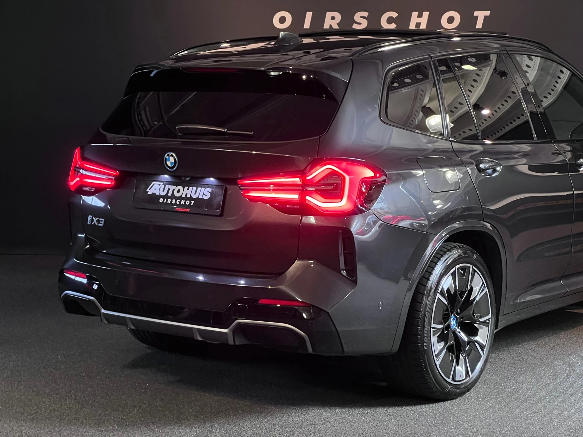 Hoofdafbeelding BMW iX3