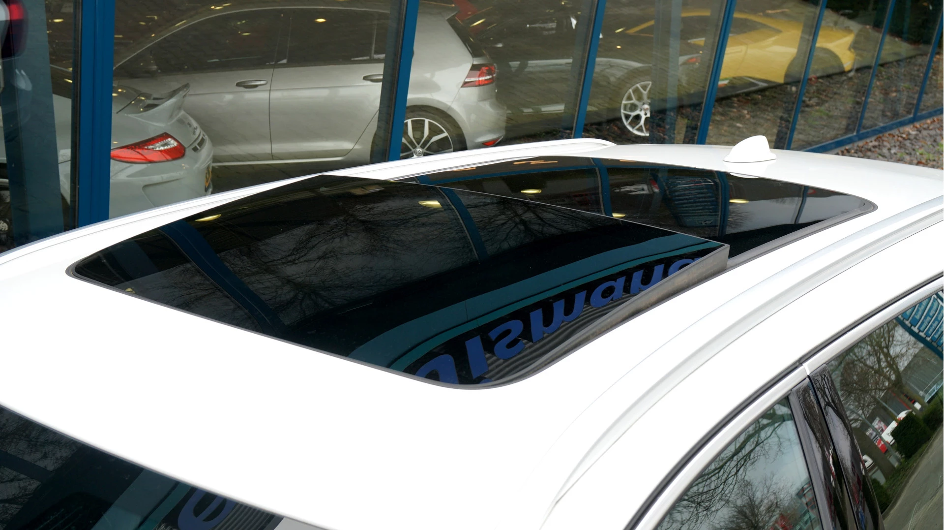 Hoofdafbeelding Volvo V90